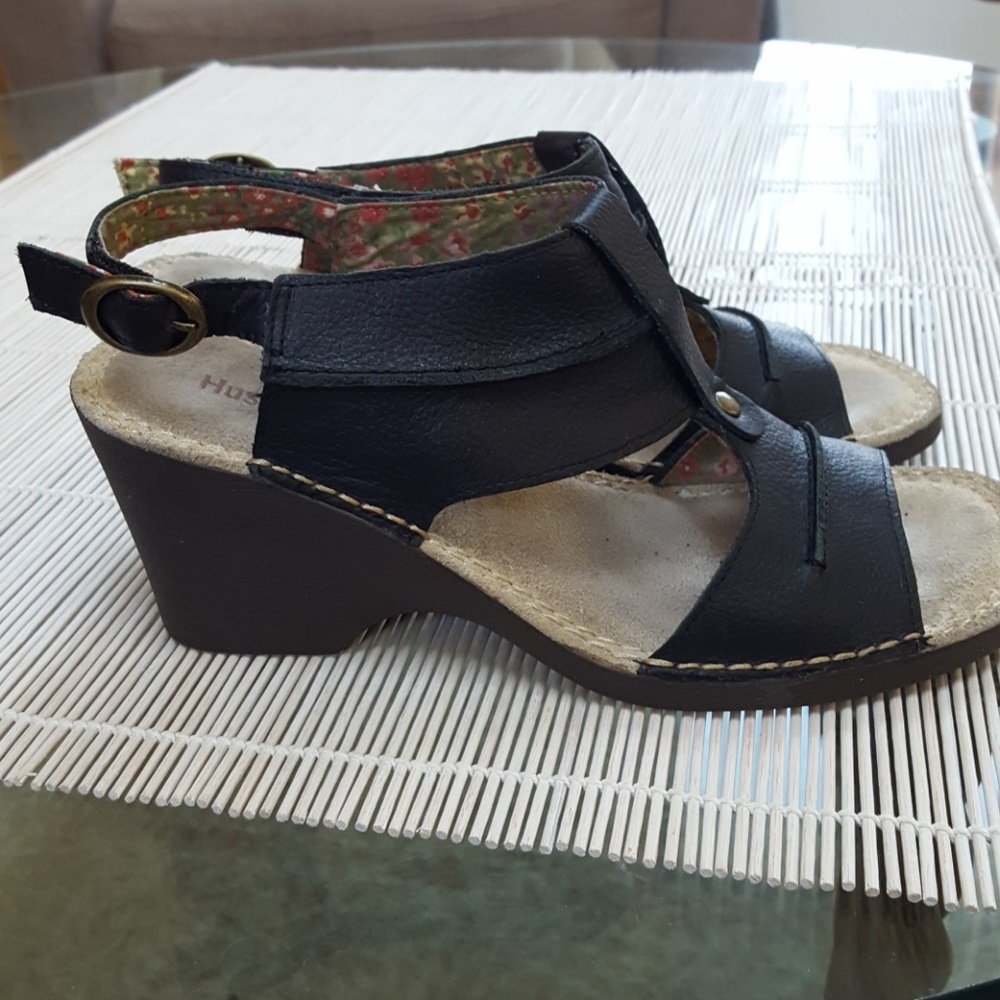 Vintage Leather Hush Puppies Havana Sling Concave Wedge Sandals